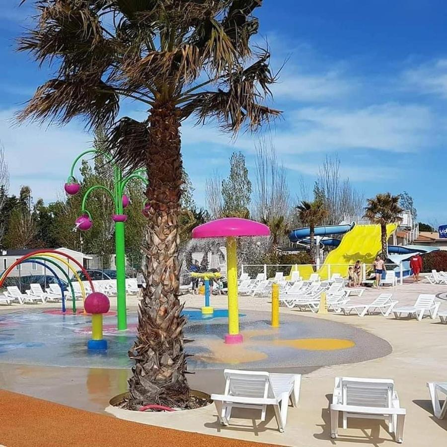 Mobilhome Vias Plage Dans Camping Zewnętrze zdjęcie